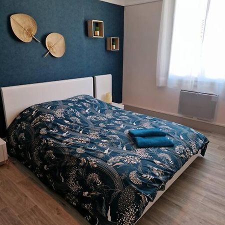 Lou Gardian Apartment Арл Екстериор снимка