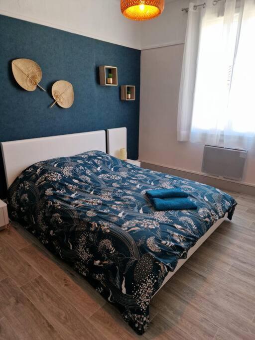 Lou Gardian Apartment Арл Екстериор снимка